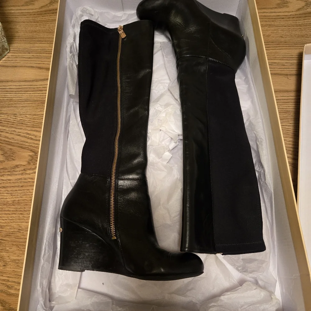 michael kors bromley wedge boots - Picture 12 of 12